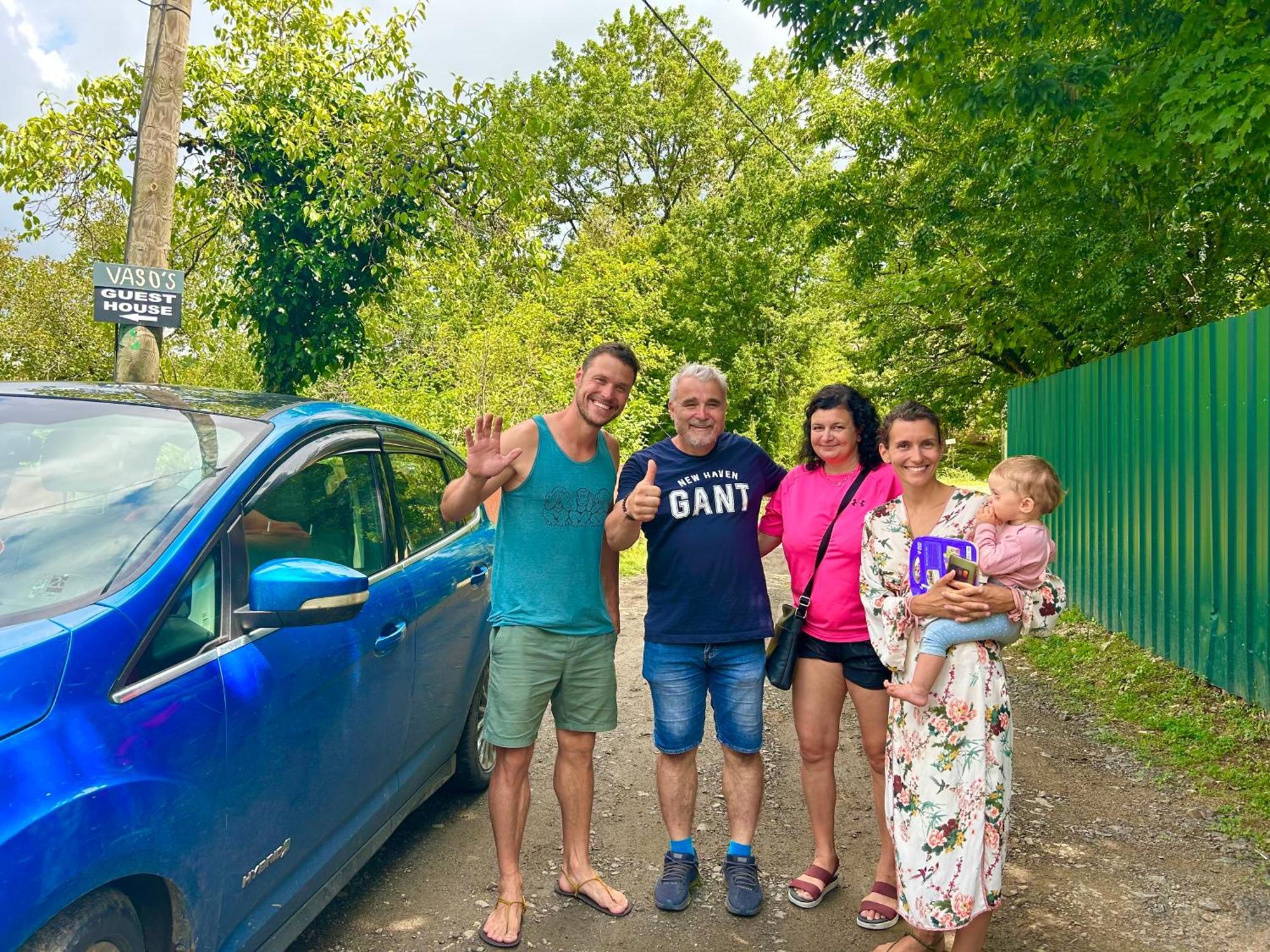 Vaso'S Guesthouse Katskhi エクステリア 写真