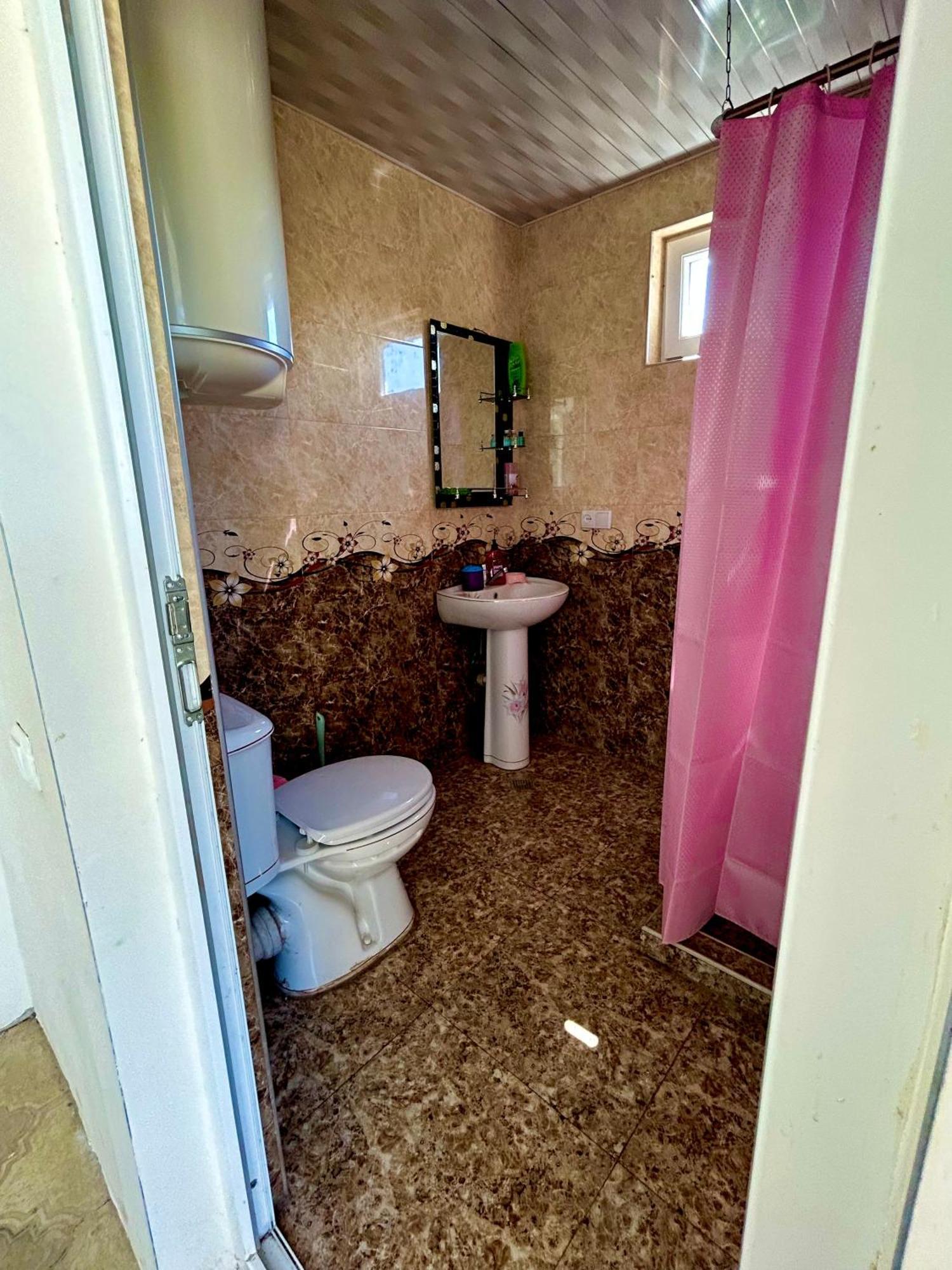 Vaso'S Guesthouse Katskhi エクステリア 写真